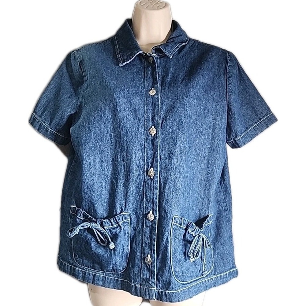 Studio Ease Women's S Short Sleeve Denim Blue Front Pockets Floral Buttons